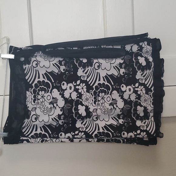 Floral stretchy skirt - Picture 1 of 3